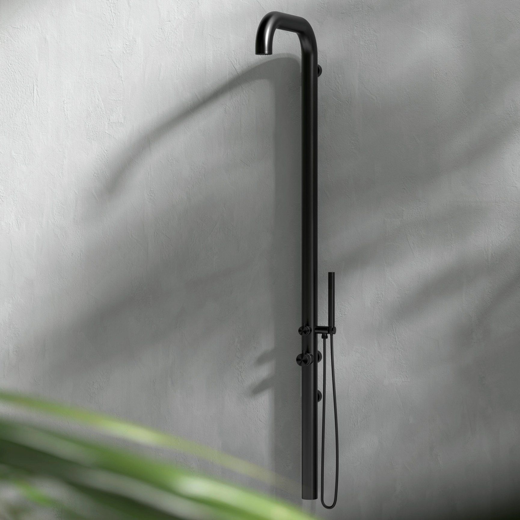 Sen cây ngoài trời gắn tường có vòi sen cầm tay bằng stainless steel 316L - A1010MB