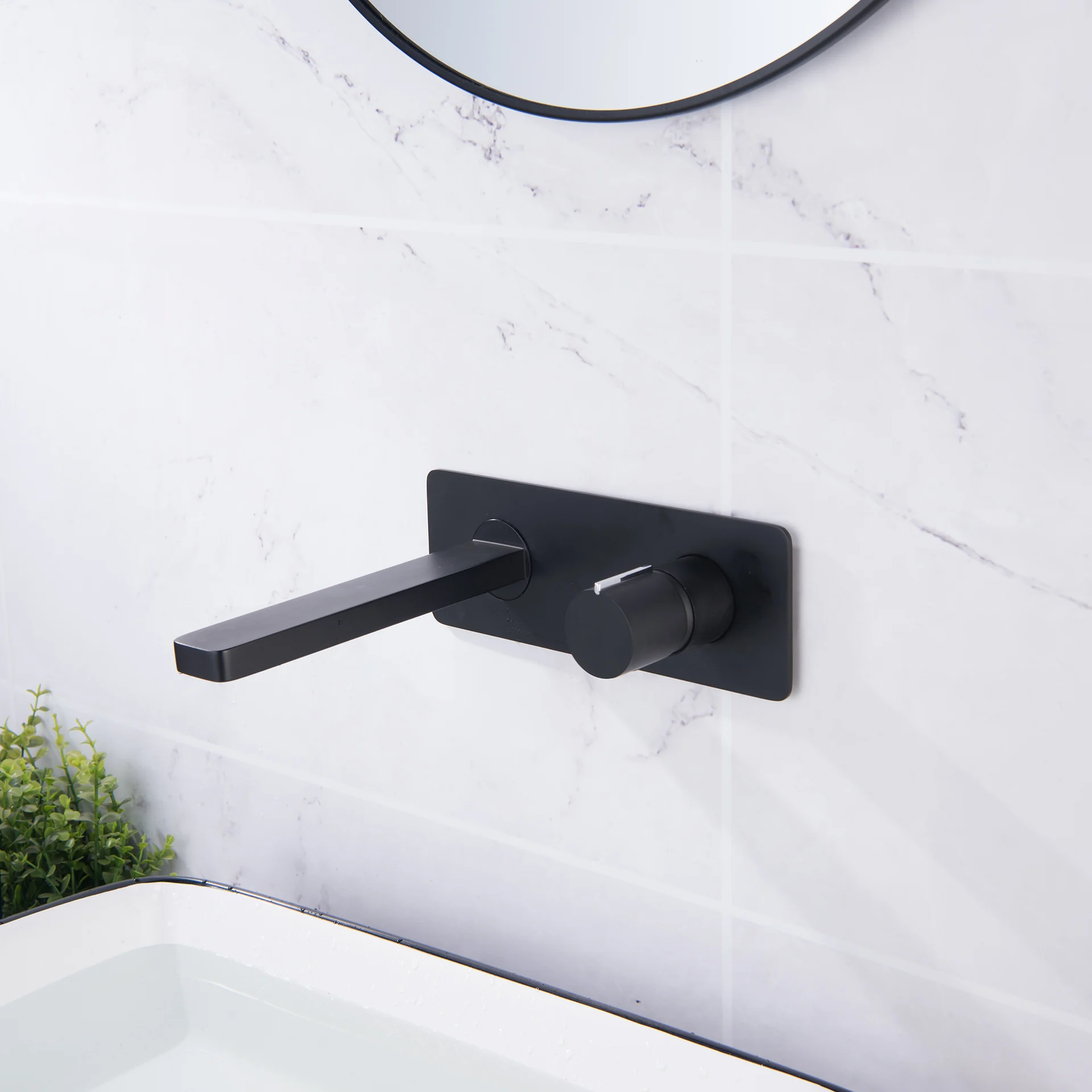 Vòi chậu lavabo gắn tường dài 180mm bằng đồng XELU
