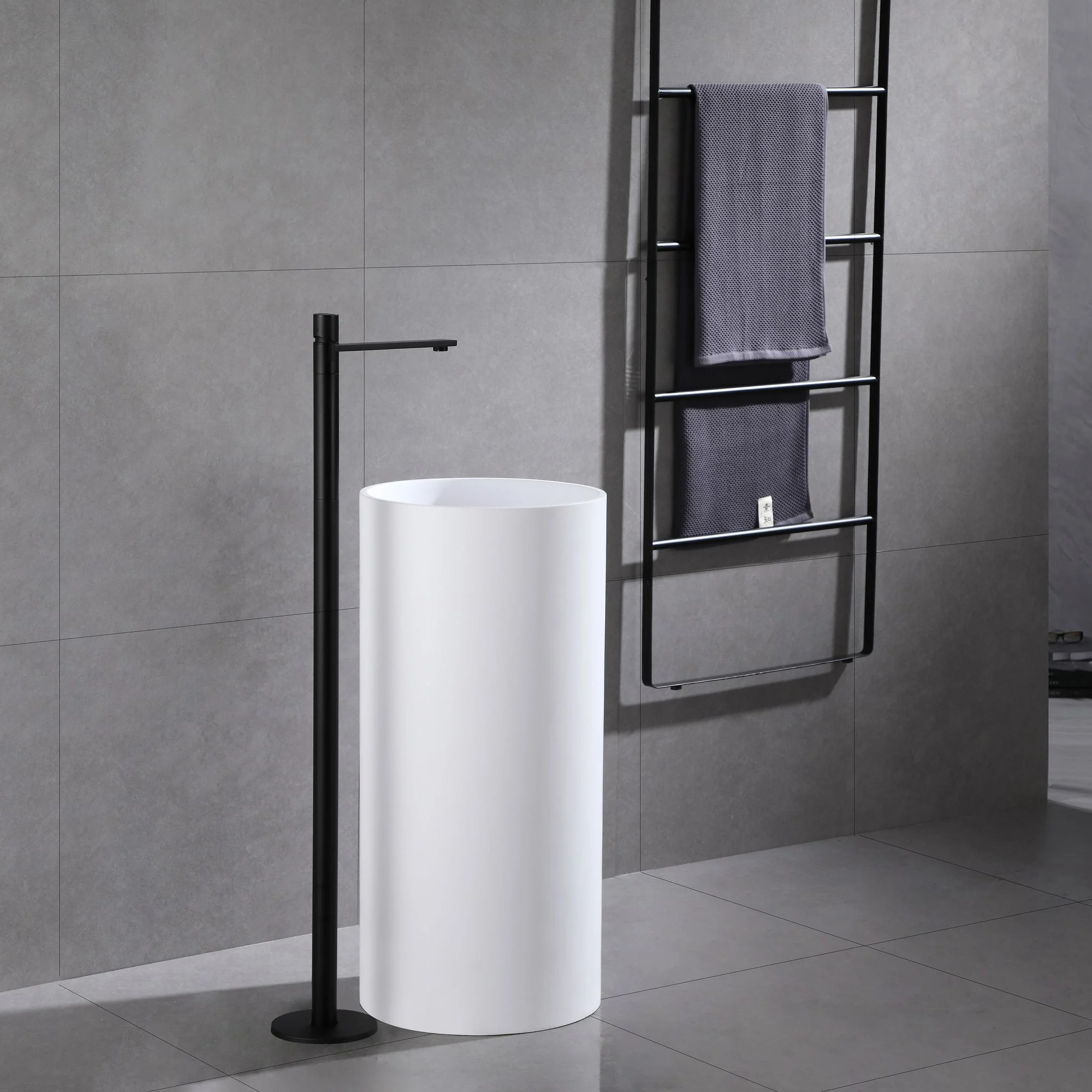 Vòi chậu lavabo chân dài gắn sàn bằng đồng XELU