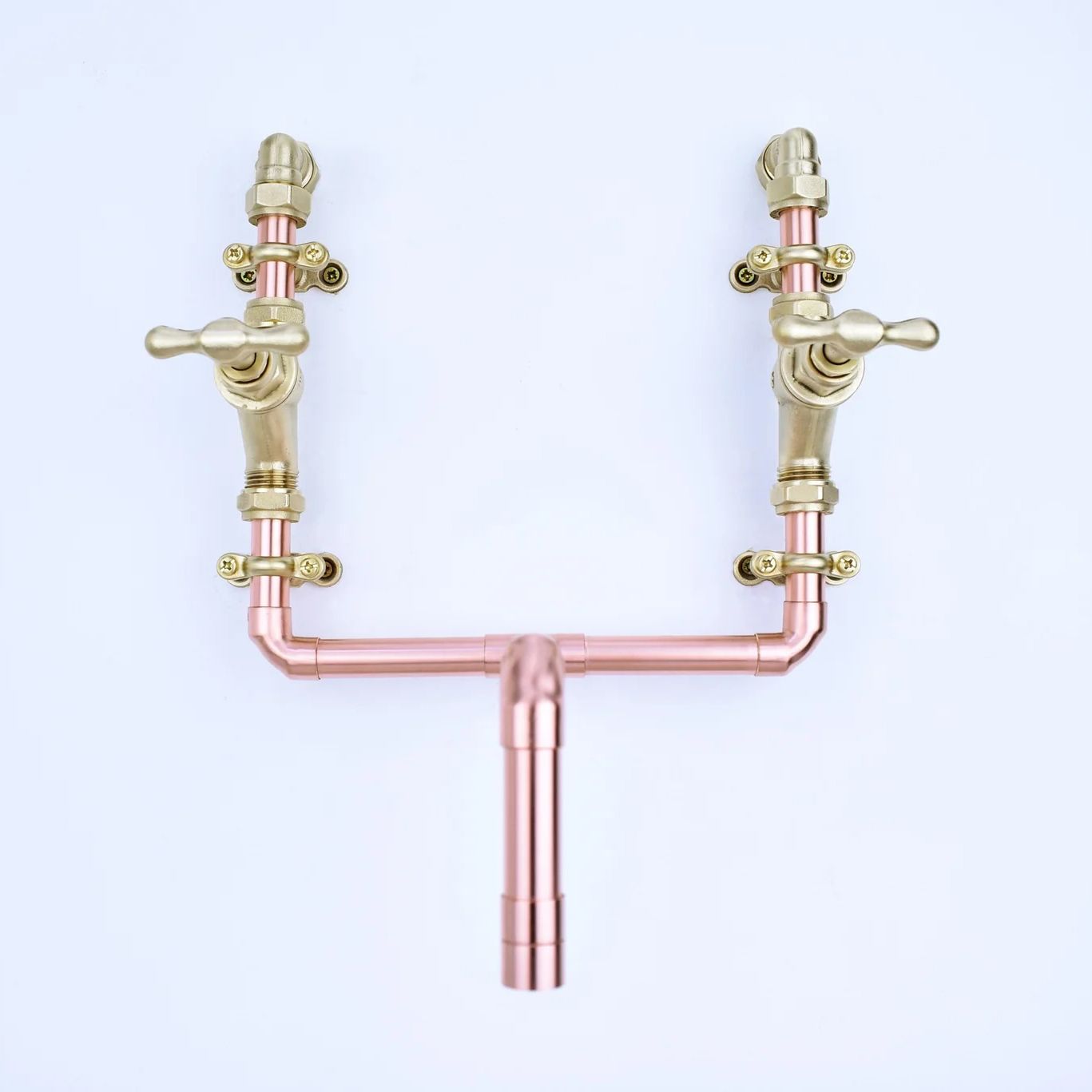 Vòi chậu lavabo gắn tường bằng đồng - Protapmen