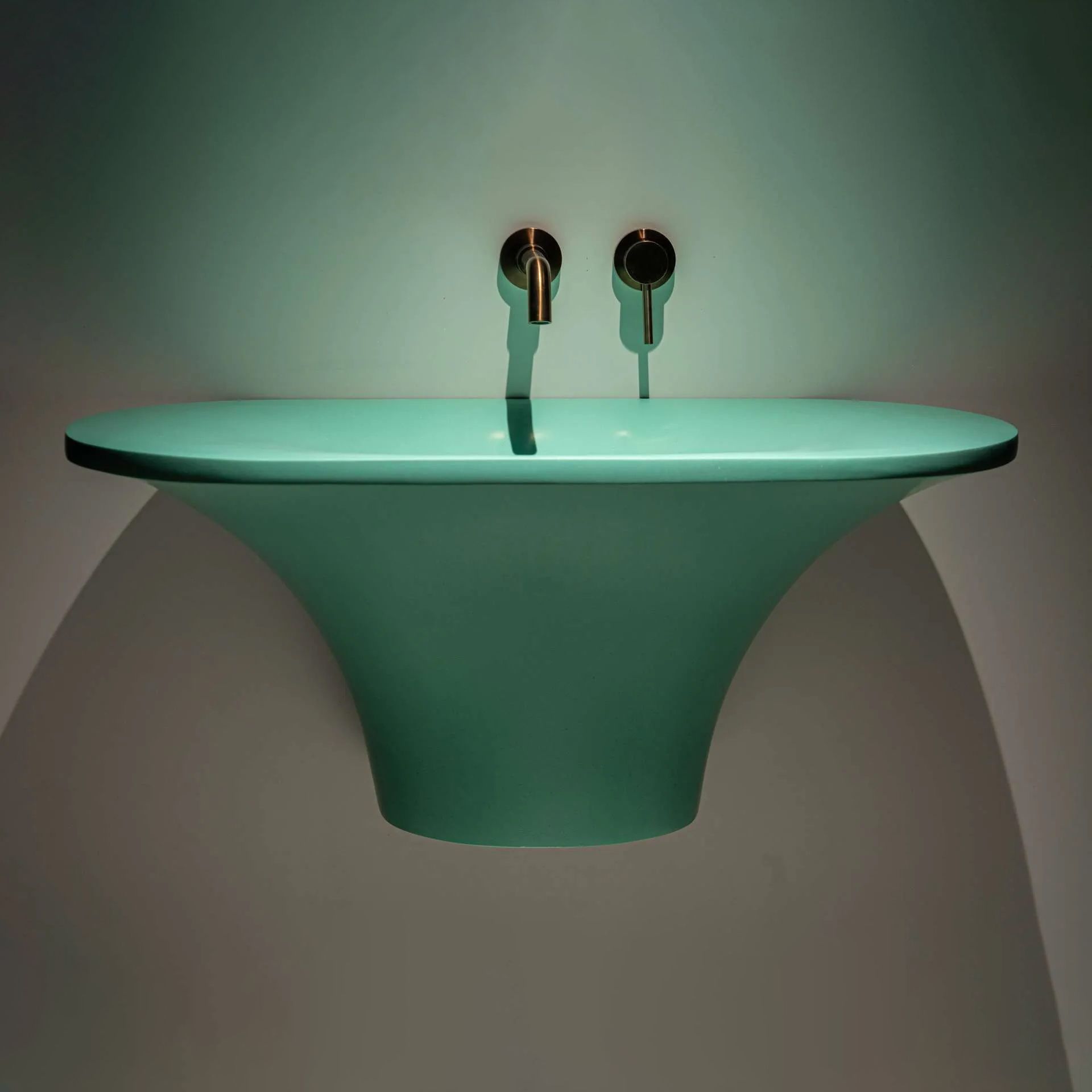 Chậu lavabo treo tường mineral glass composite Ahri Single Aquamarine
