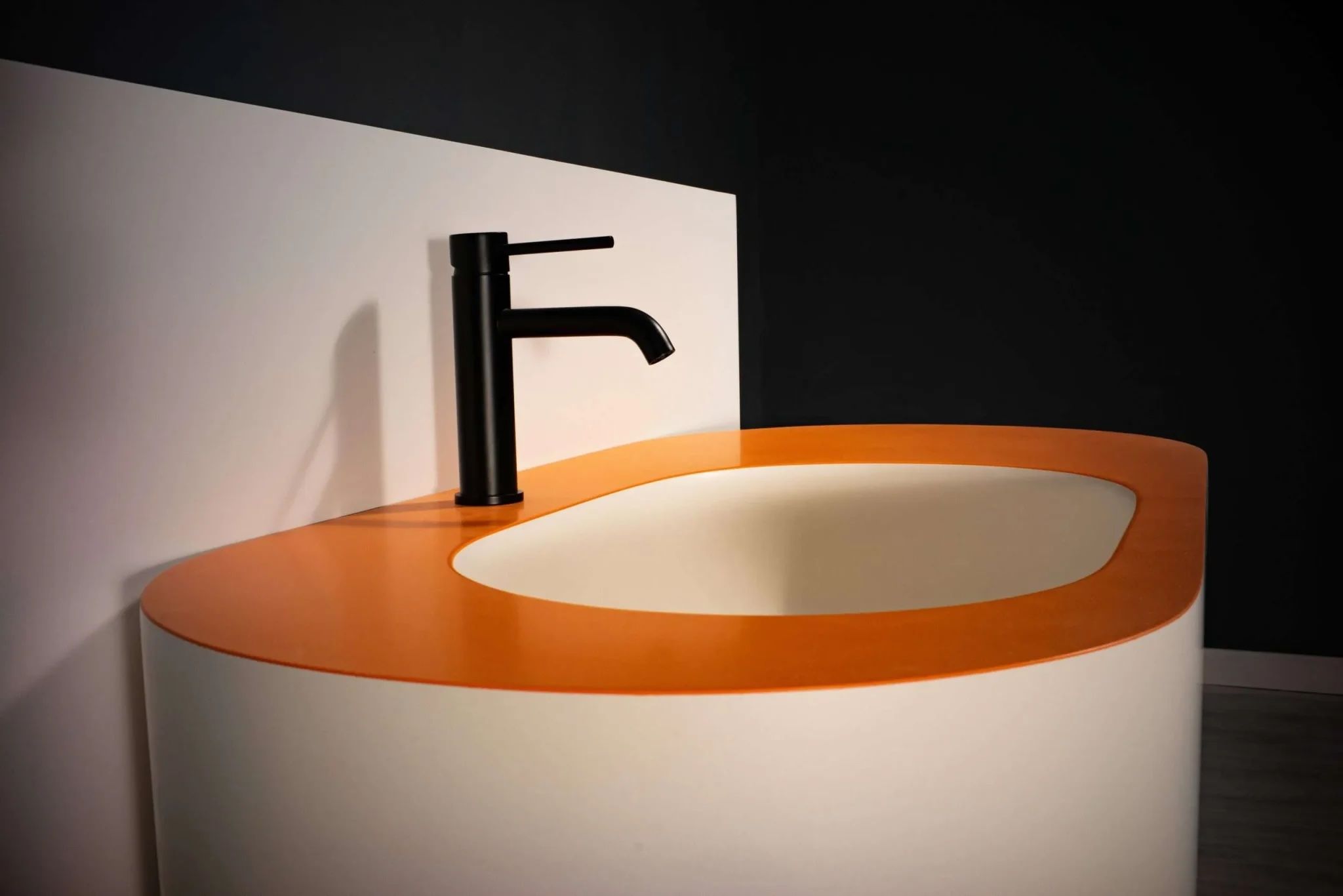 Chậu lavabo treo tường mineral glass composite Christoph Single Cotton - Solar Irradiance