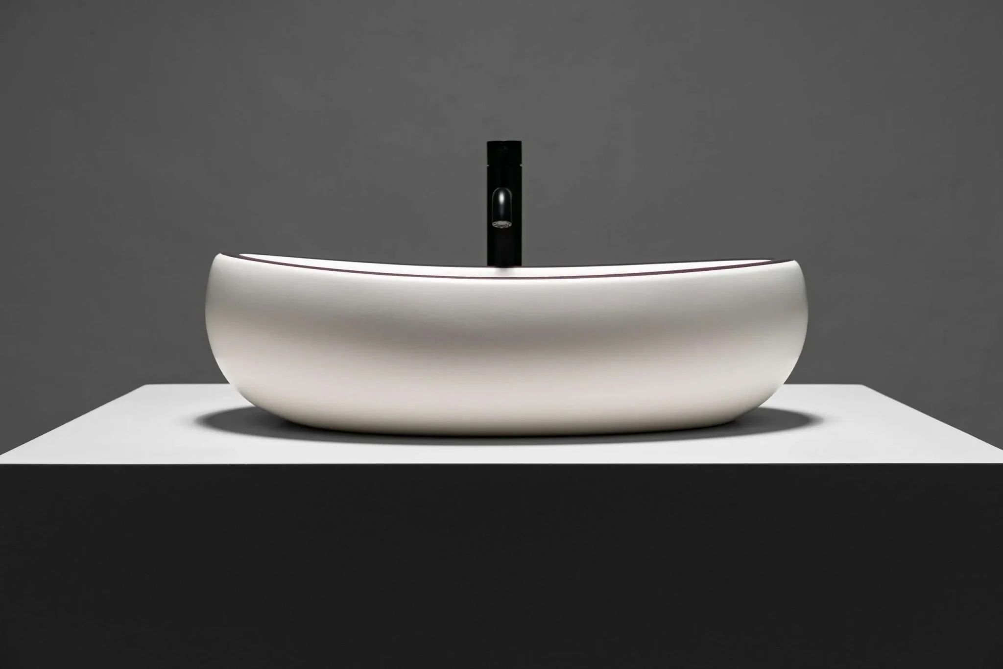 Chậu lavabo để bàn mineral glass composite Marina Cotton