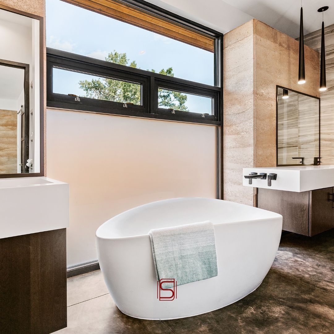 Bồn tắm bằng mineral glass composite Marcela Cotton