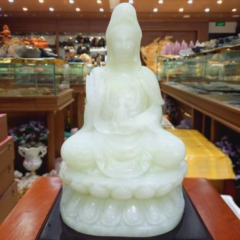 Phật Bà Quan Âm Bồ Tát Ngọc Onyx trắng
