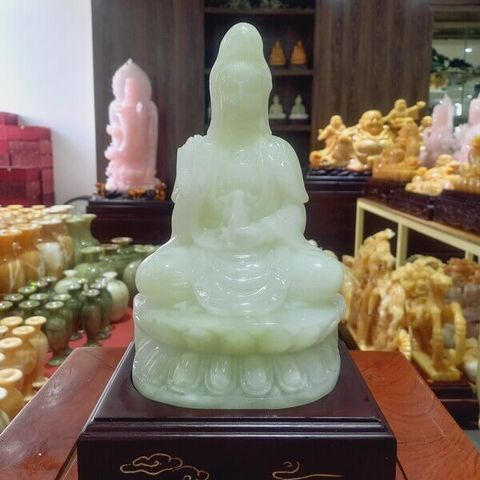 Tượng Phật Quan Âm ngọc Onyx xanh