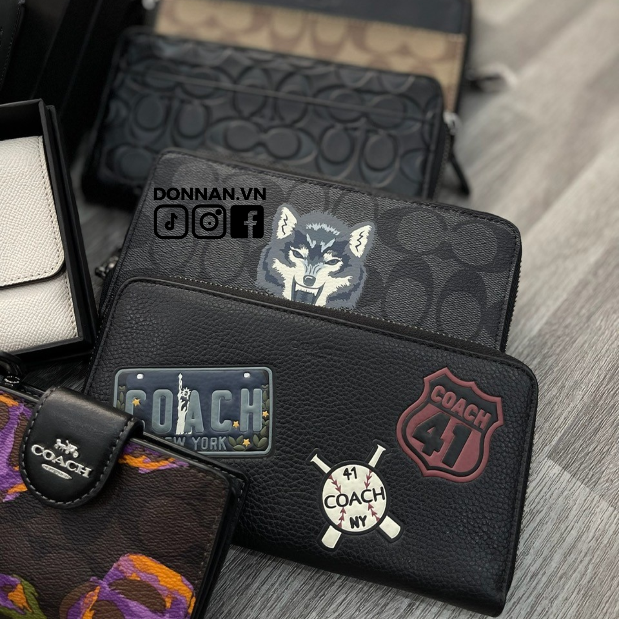 Ví Coach Dài