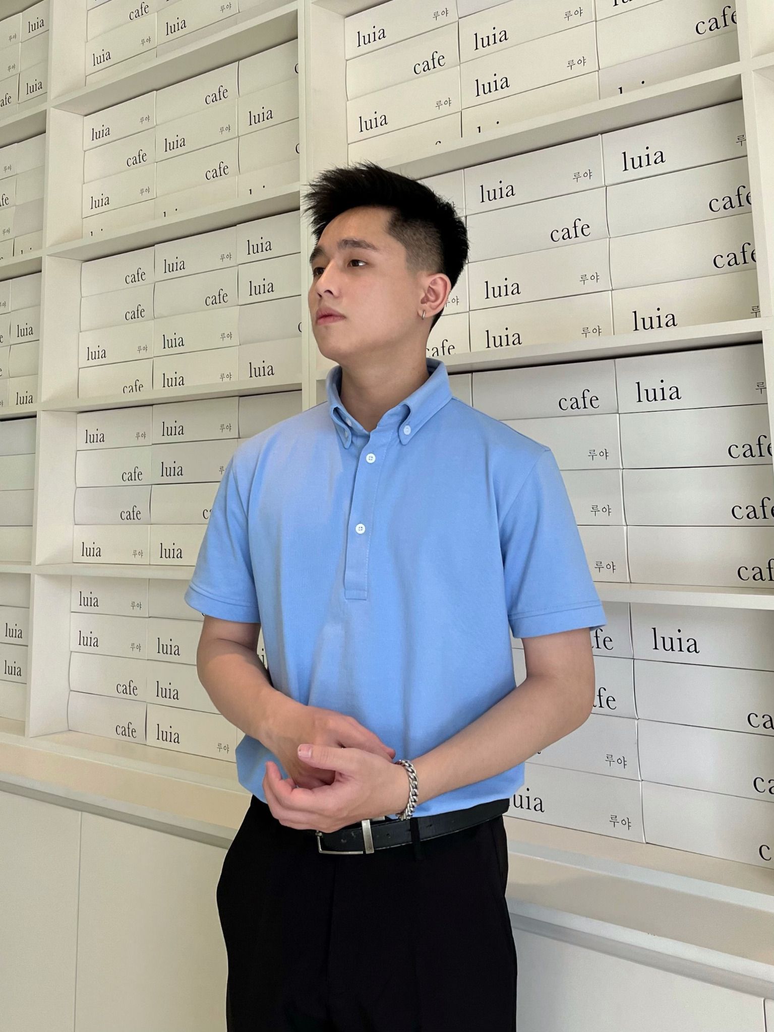 Áo thun Polo màu xanh