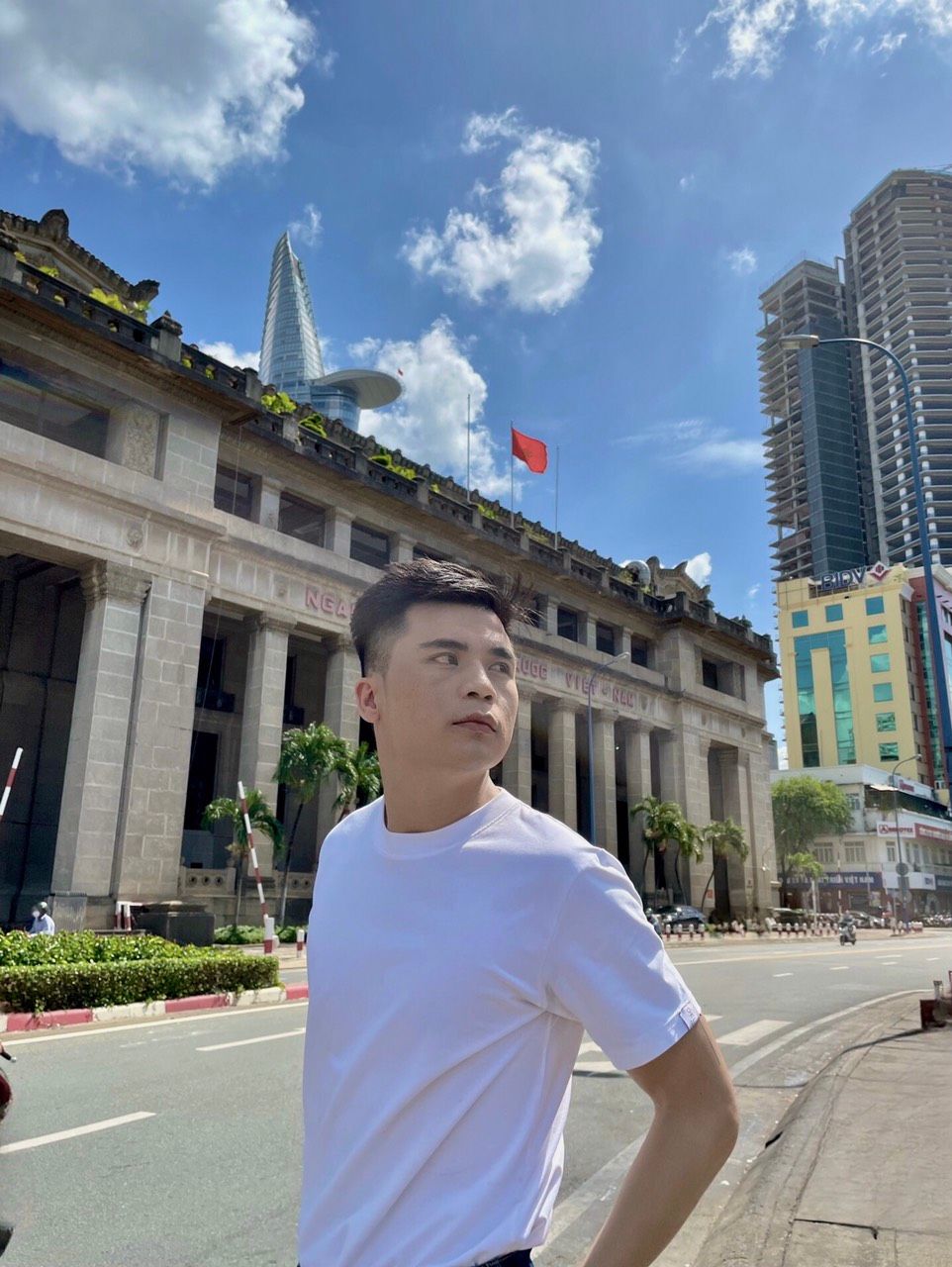 Áo Thun Basic Trắng