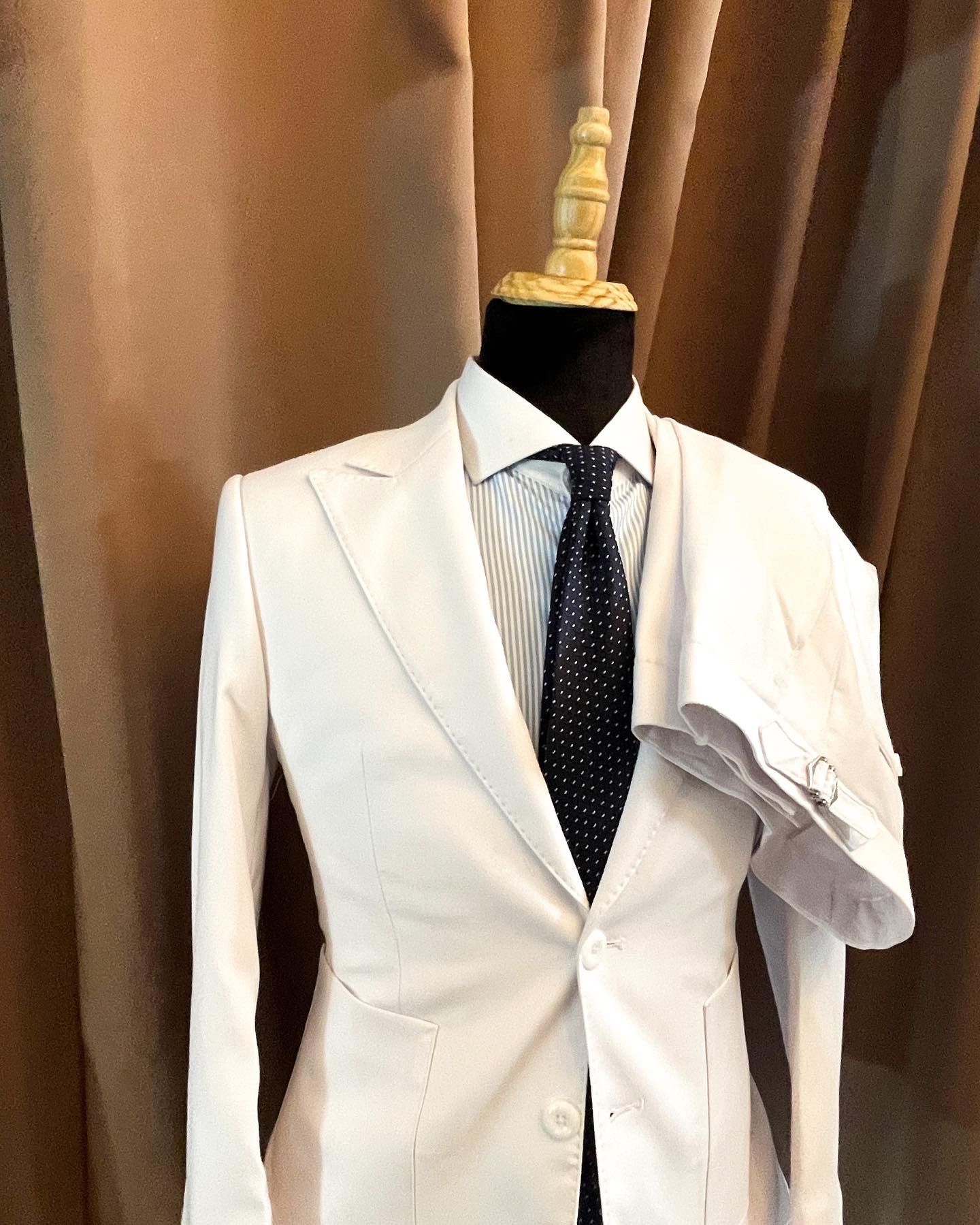 WHITE SUIT 2 PIECES