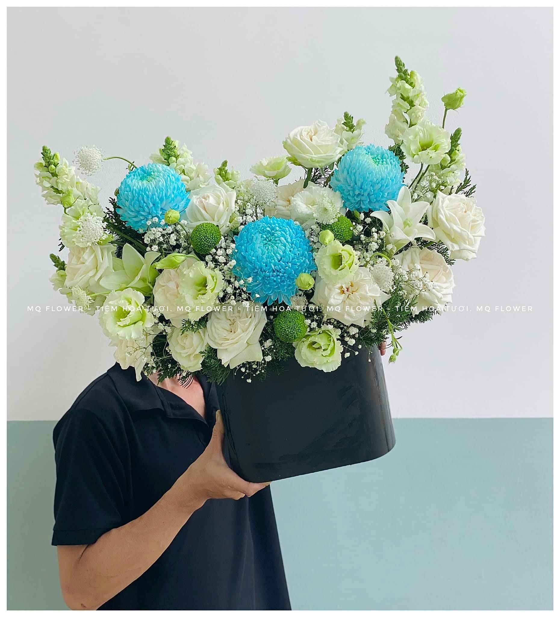 H0092-DỄ THƯƠNG
