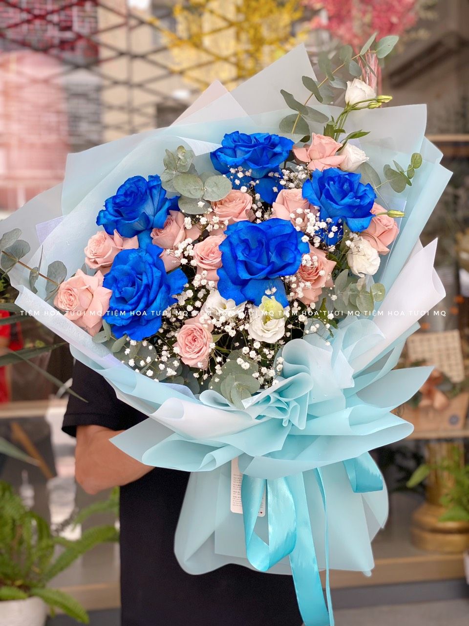 B0093-BLUE GARDEN