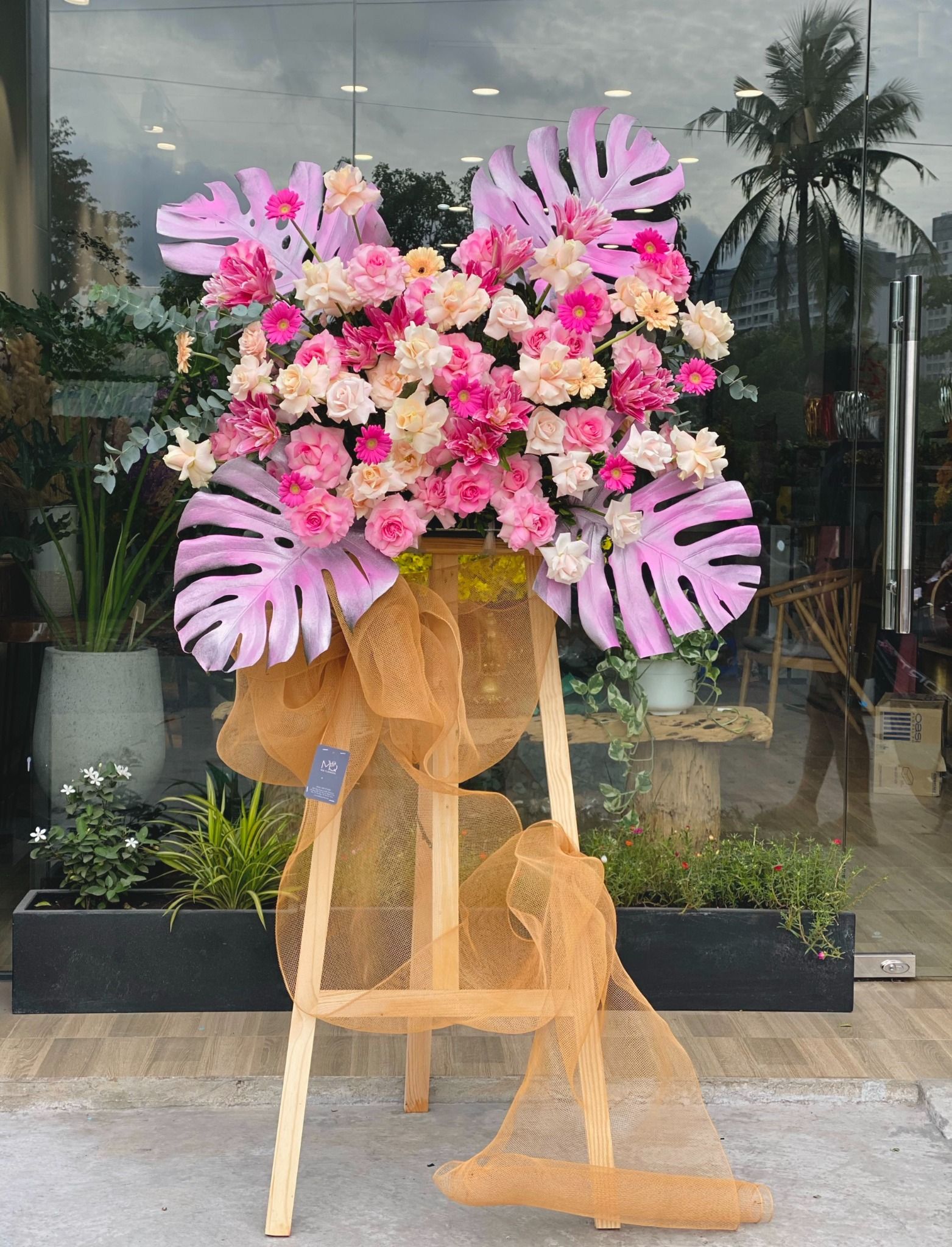 K0032-BUÔN MAY BÁN ĐẮT
