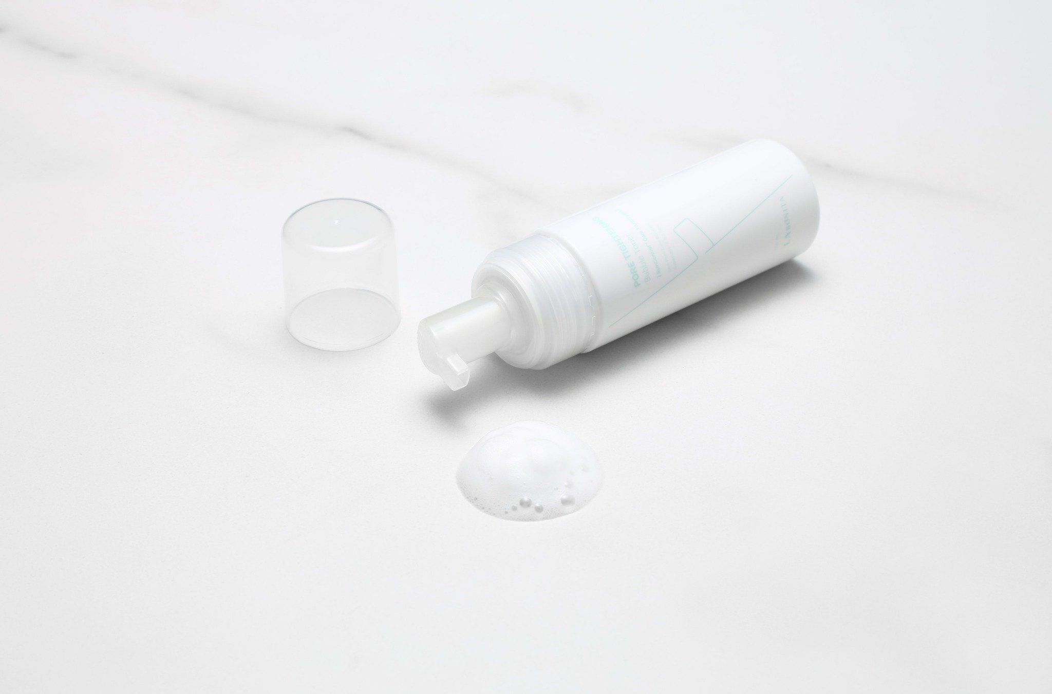 Nước Hoa Hồng Tạo Bọt Cân Bằng Dưỡng Da Labonita Pore Tightening Bubble Toner 150ml