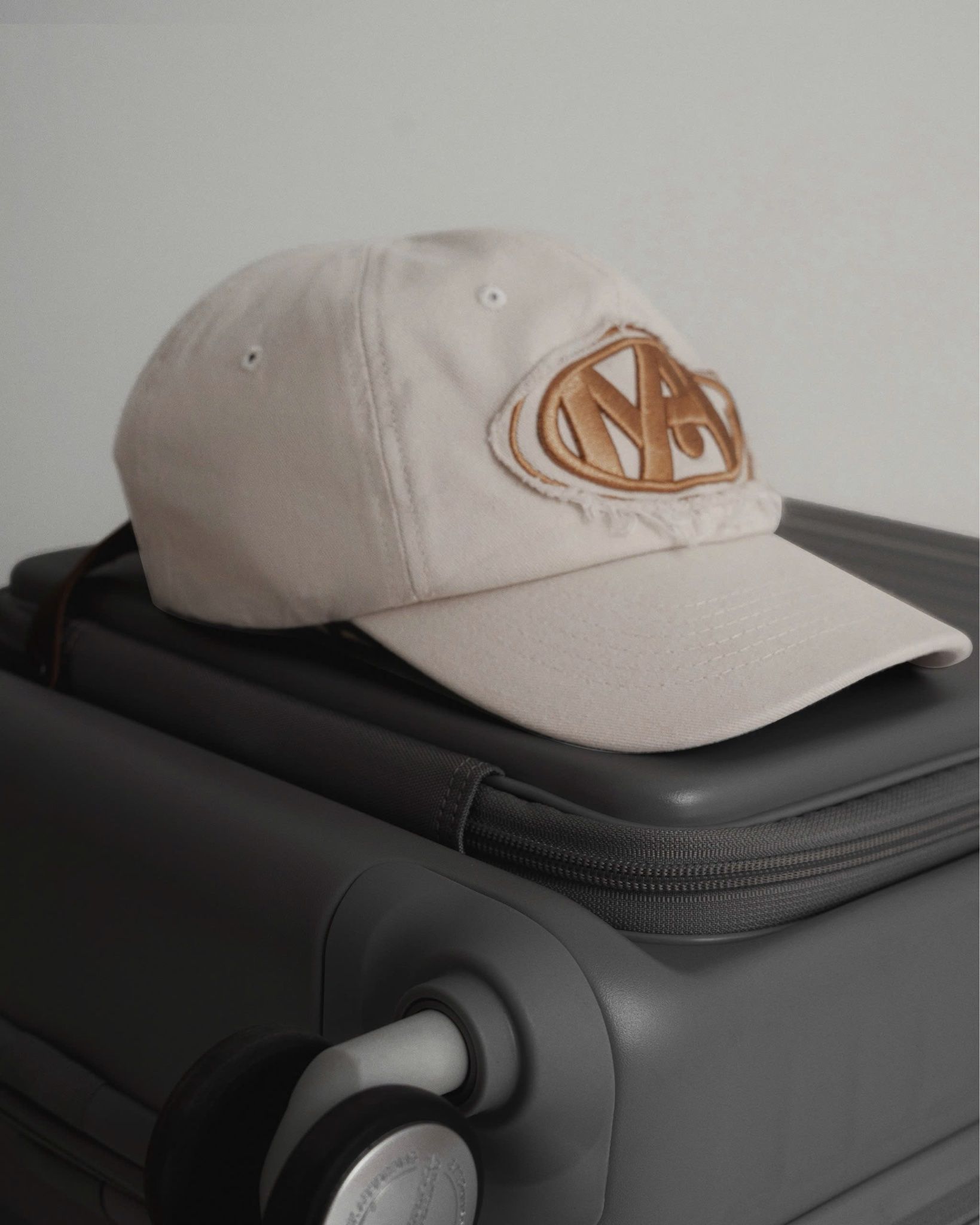 LG WASH CAP * cream