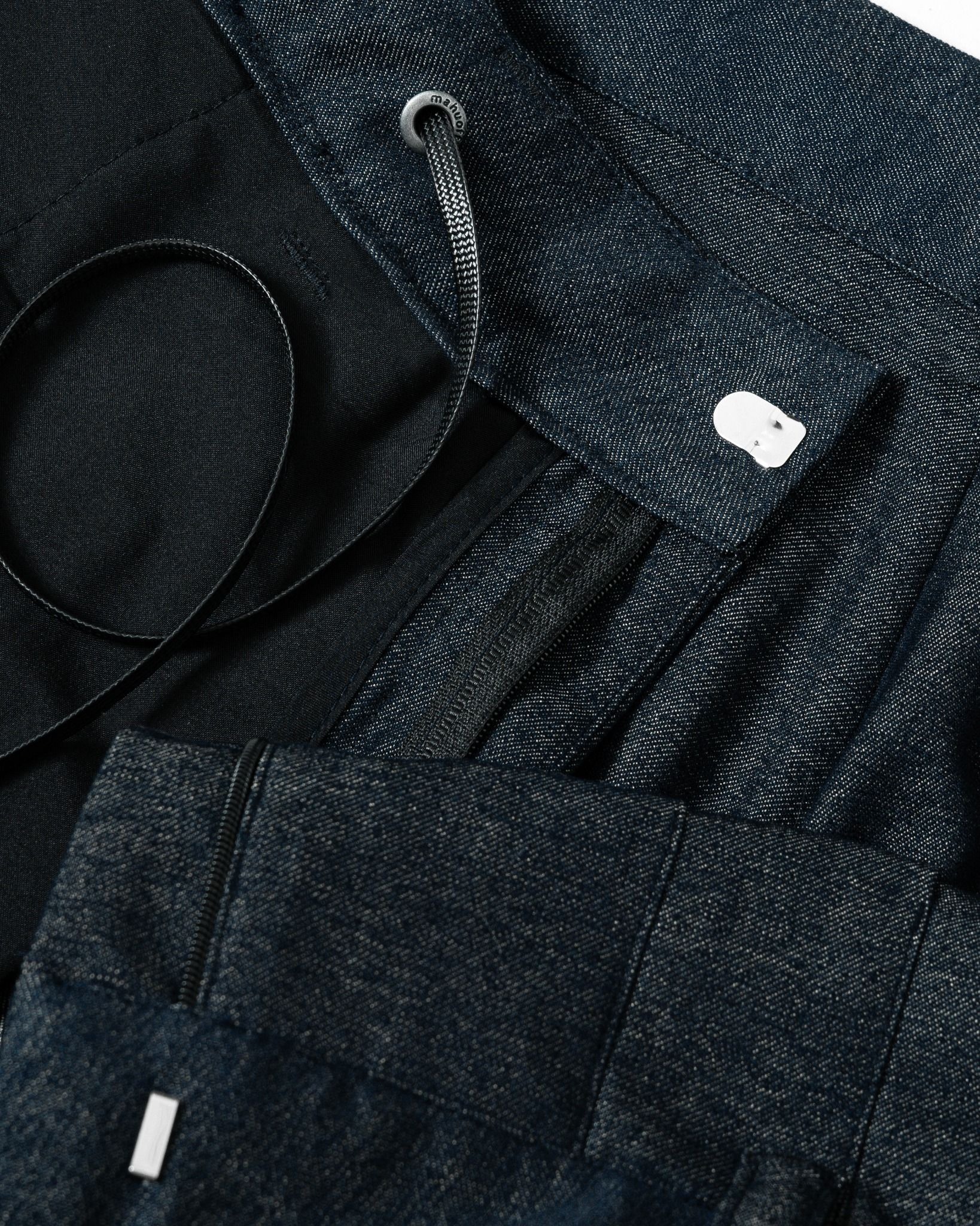 PLEAT SHORTS * dark blue