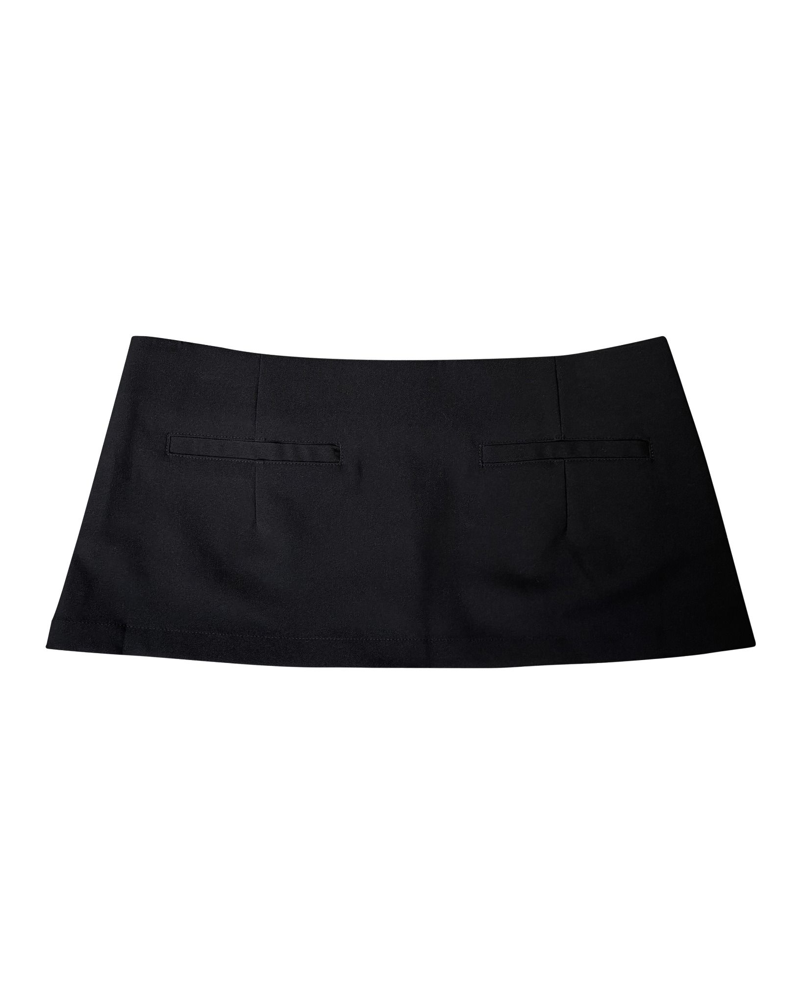 LOW-RISE MINI SKIRT 02