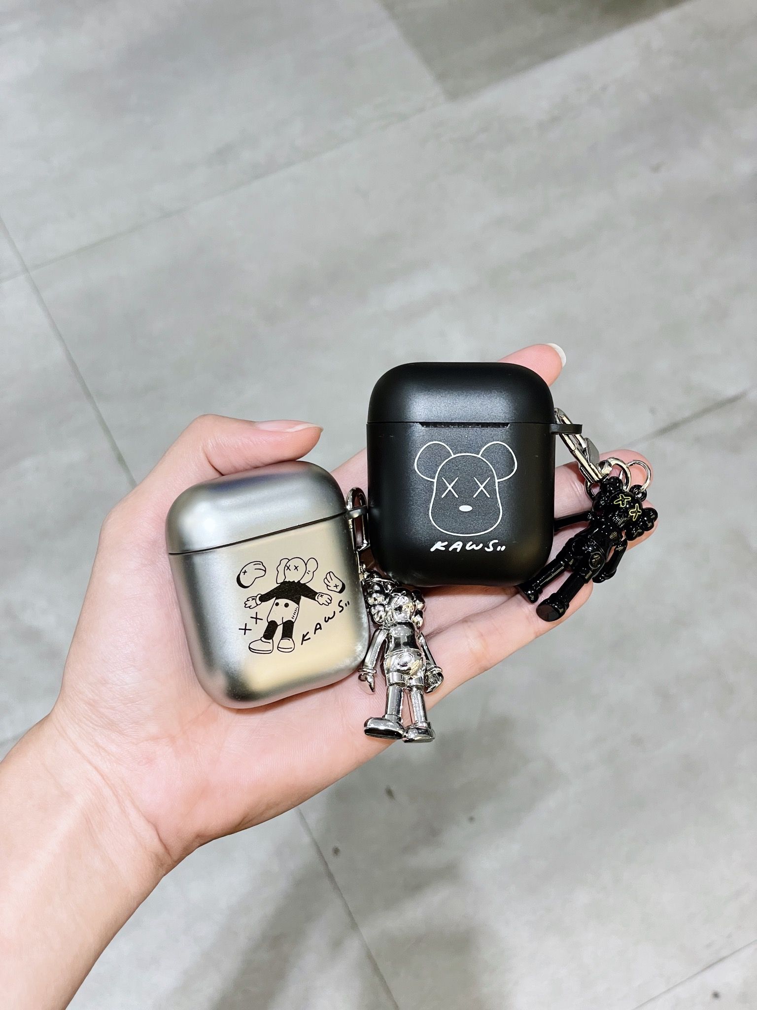 SET KAWS