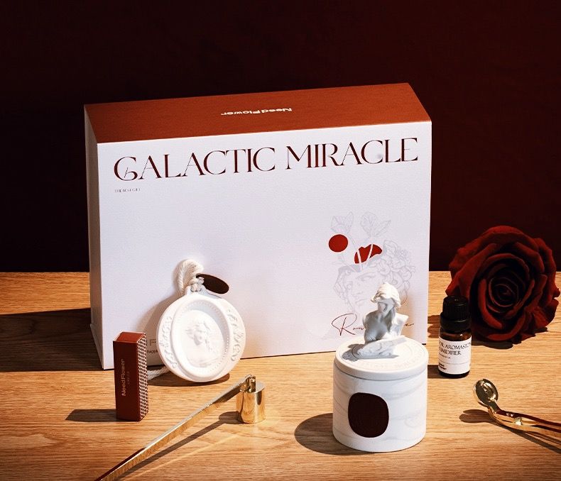ARTEMIS LIMITED-EDITION GIFTS