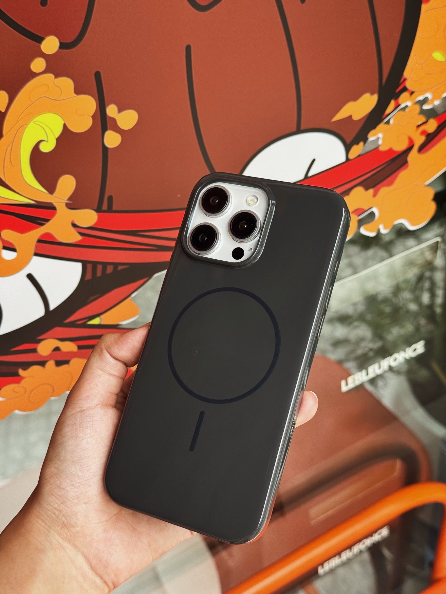 MAGSAFE GLOSSY CASE (các dòng iPhone 16)