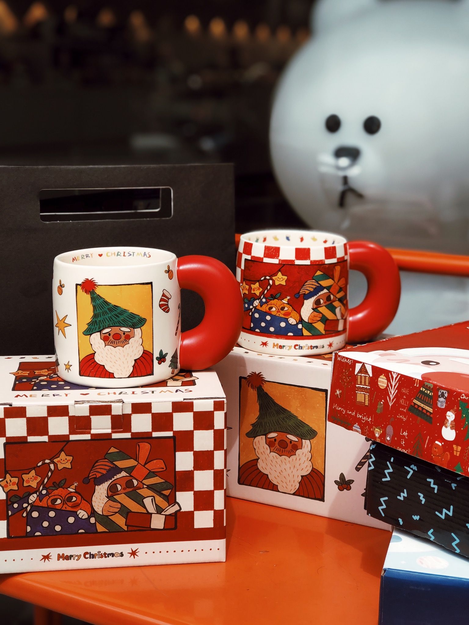 CHRISTMAS MUGS