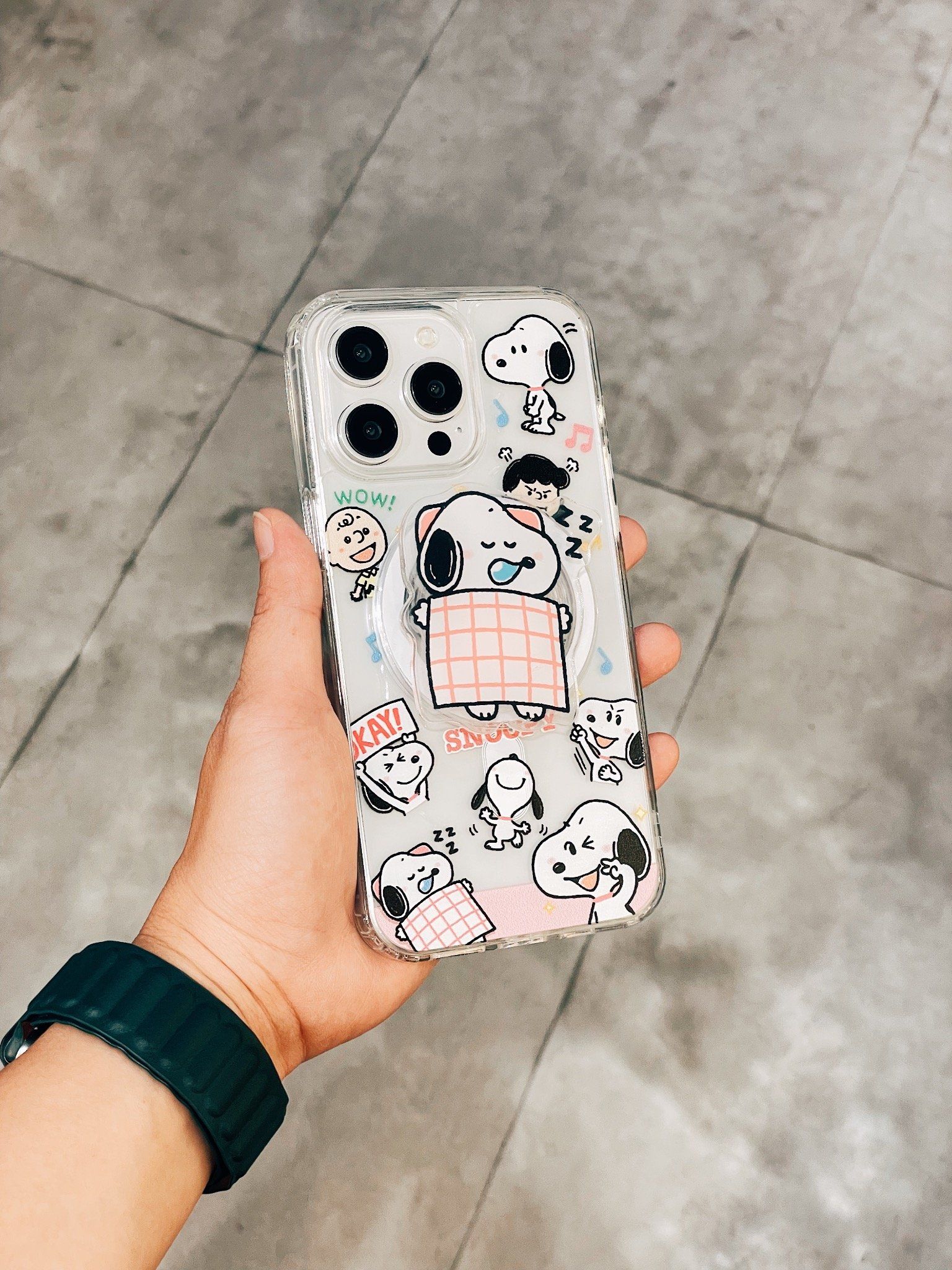 MAGSAFE CARTOON CASE