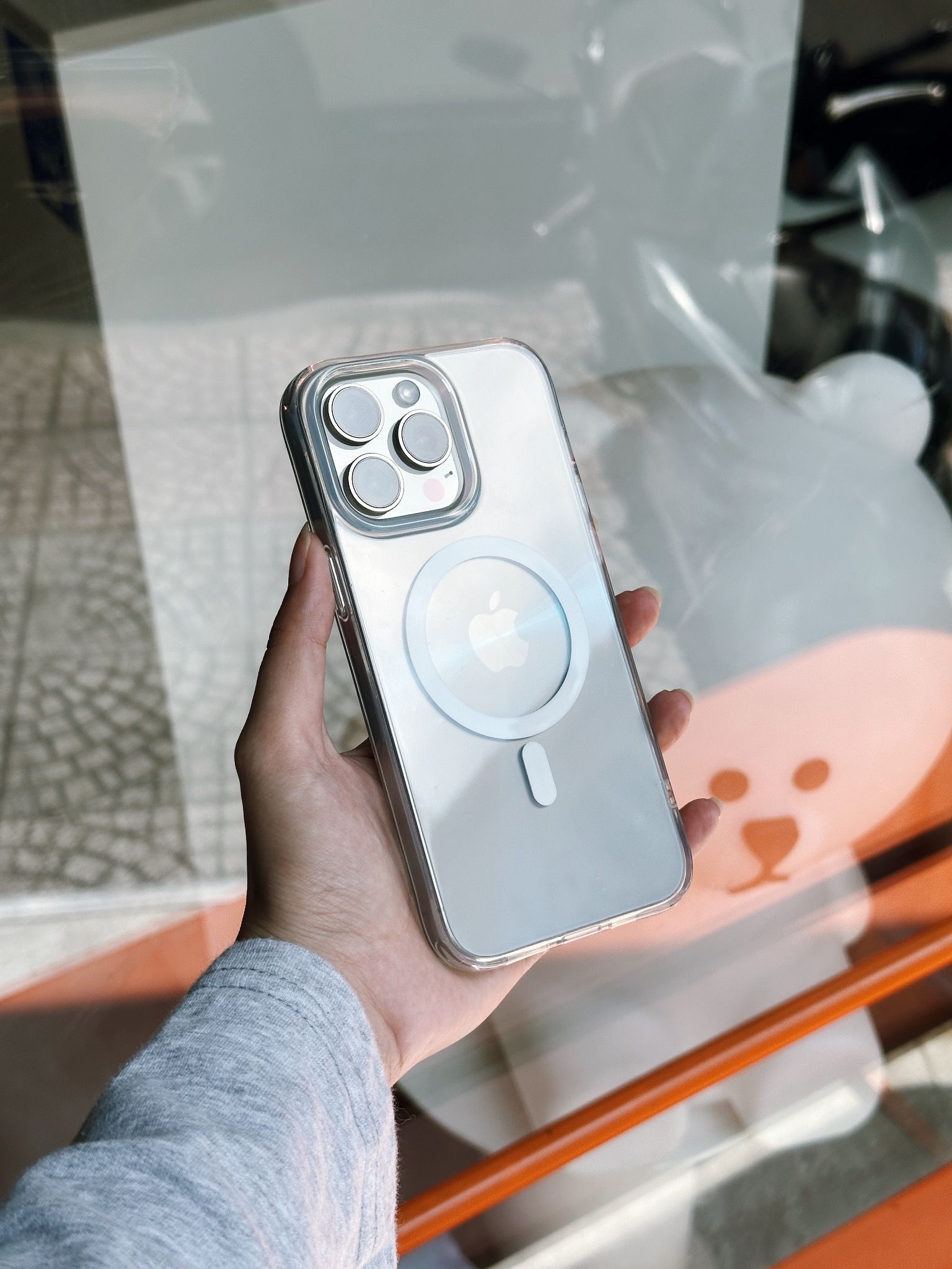 MAGSAFE CASE