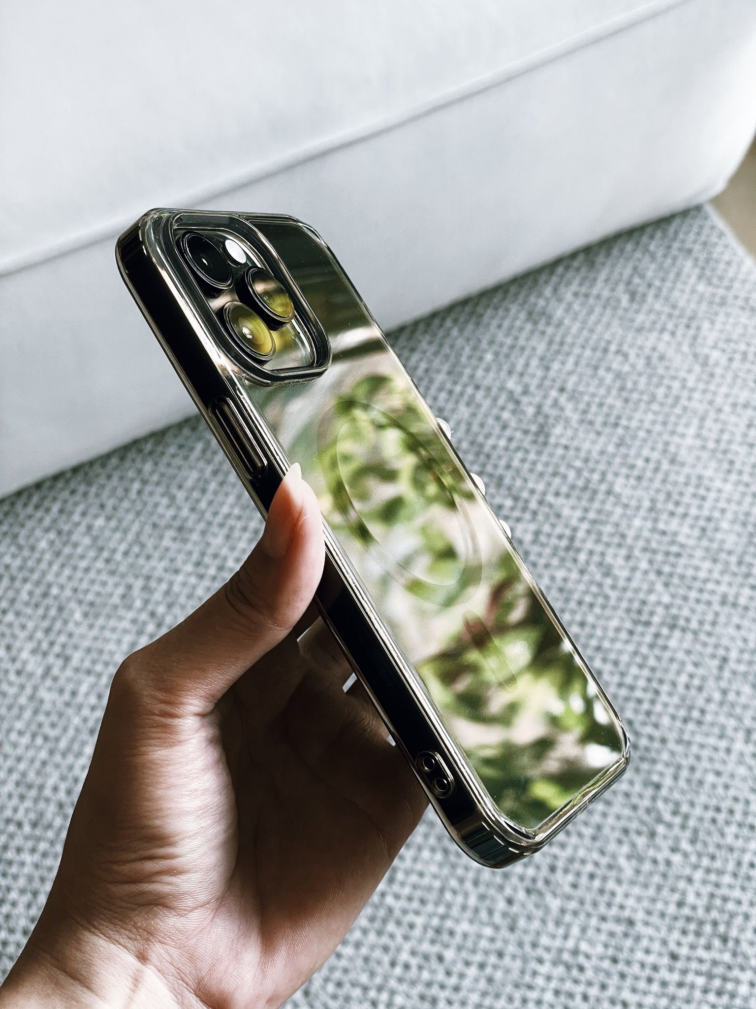 MAGSAFE CASE TRONG ĐEN