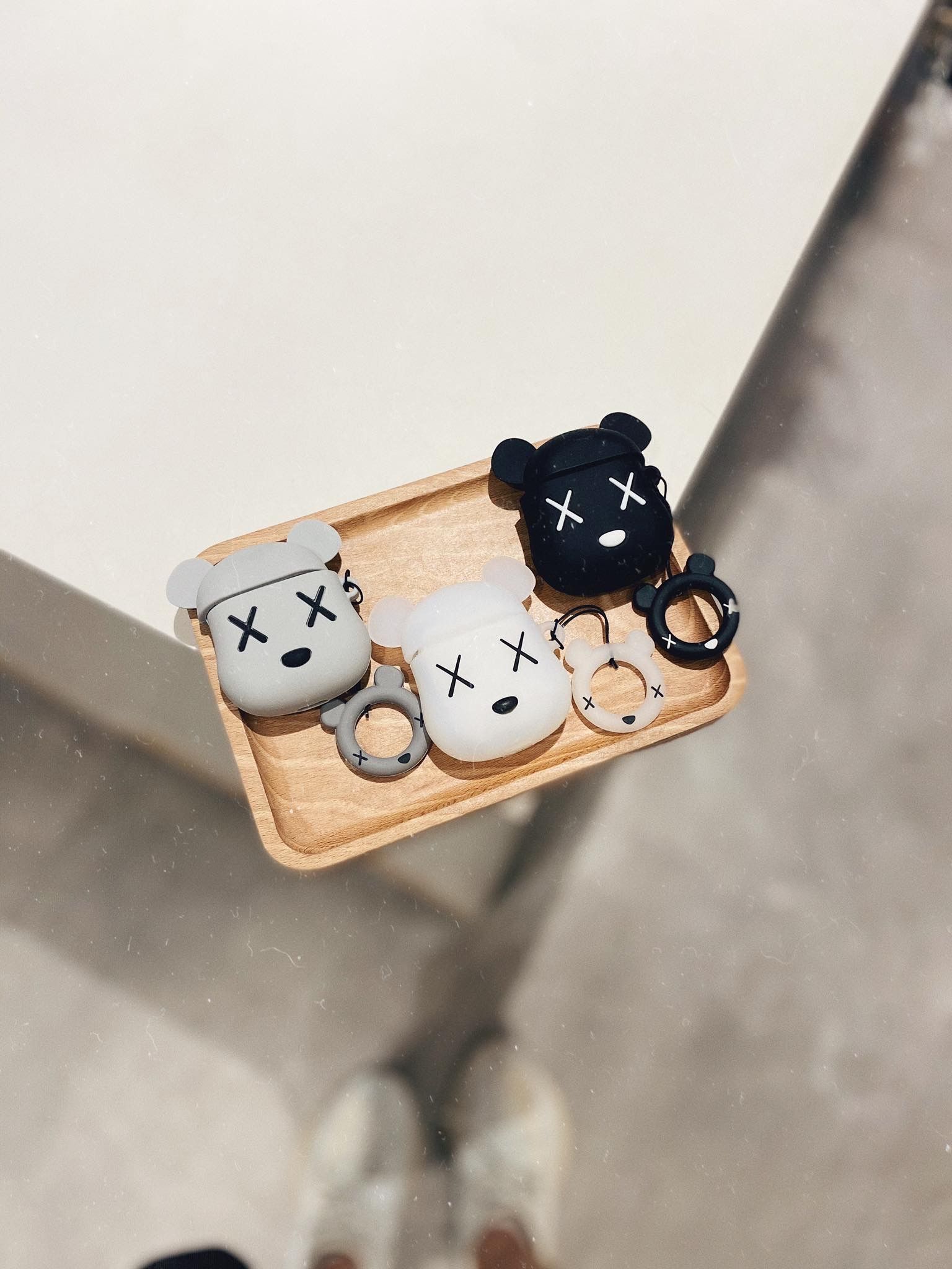 KAWS