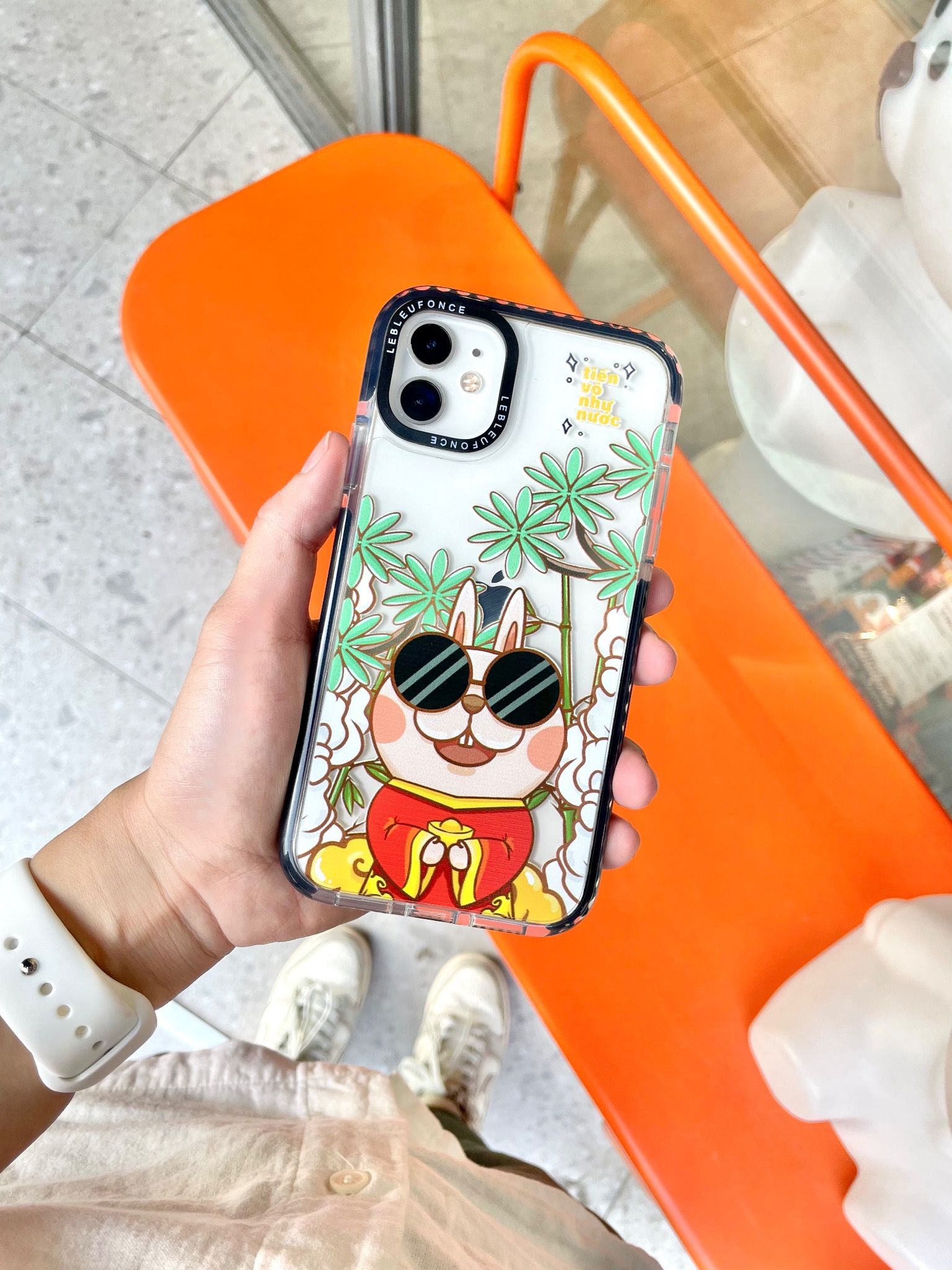 TIỀN VÔ NHƯ NƯỚC