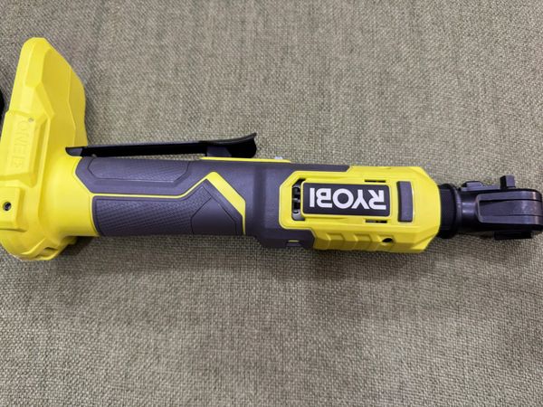 Ryobi 18v One+ Ratchet Wrench Cordless Ratchet Wrench Ryobi RYOBI