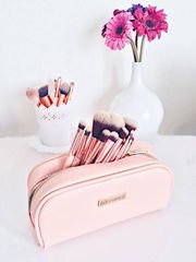 Bộ Cọ Trang Điểm BH Cosmetic Chic Brush Set With Bag 14 Cây - cọ túi hồng