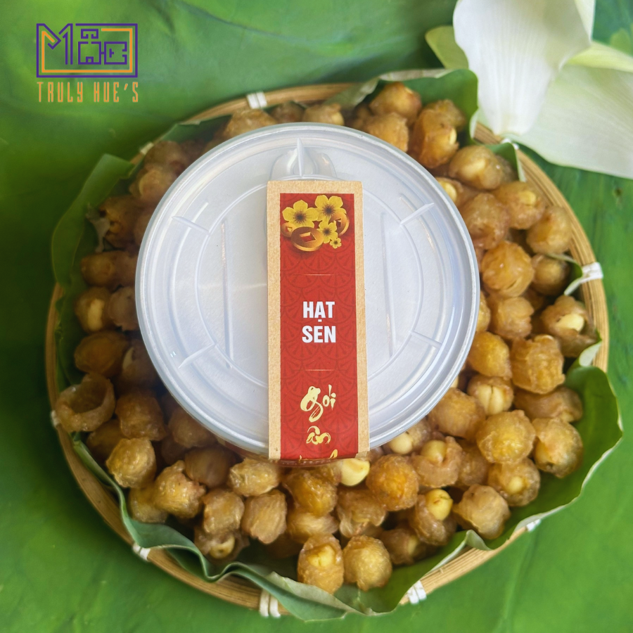 Long nhãn ôm sen Huế