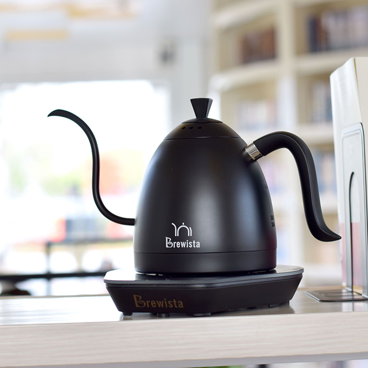 Ấm Đun Cảm Ứng Chuyên Dụng Rót Cà Phê Brewista Kettle