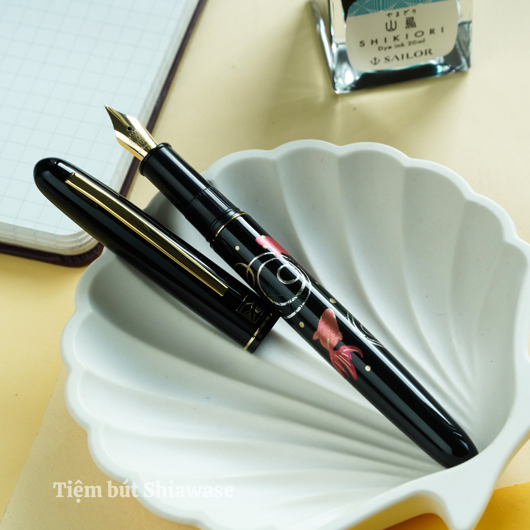 Bút Máy Wancher x Kuretake Kindai Makie Fountain Pen - Kingyo - Black