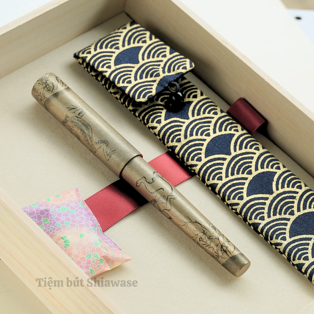 Bút Máy Wancher Sekai Urushi-e - Scrolls of Frolicking Animals