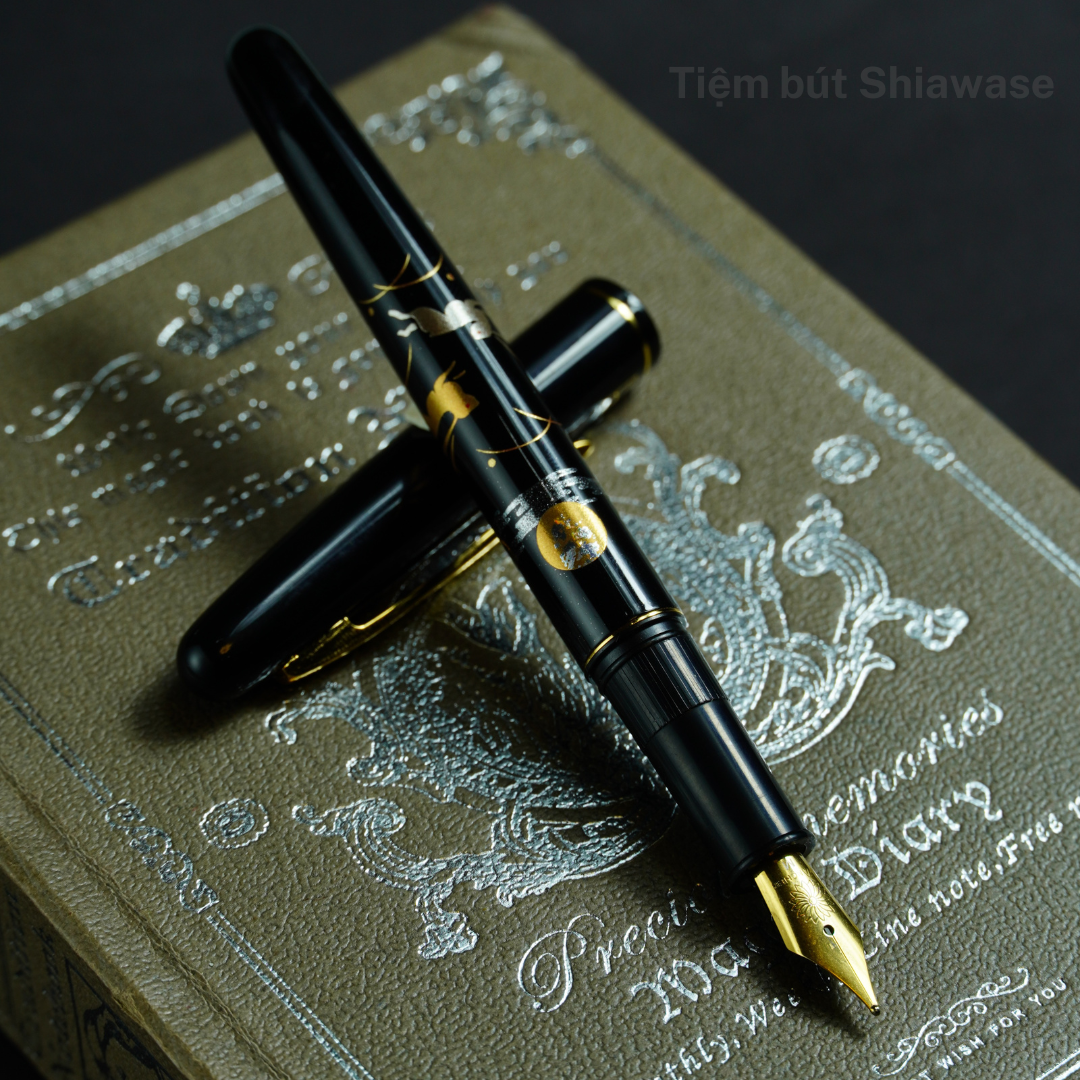 Bút Máy Wancher x Kuretake Kindai Makie Fountain Pen - Usagi - Black