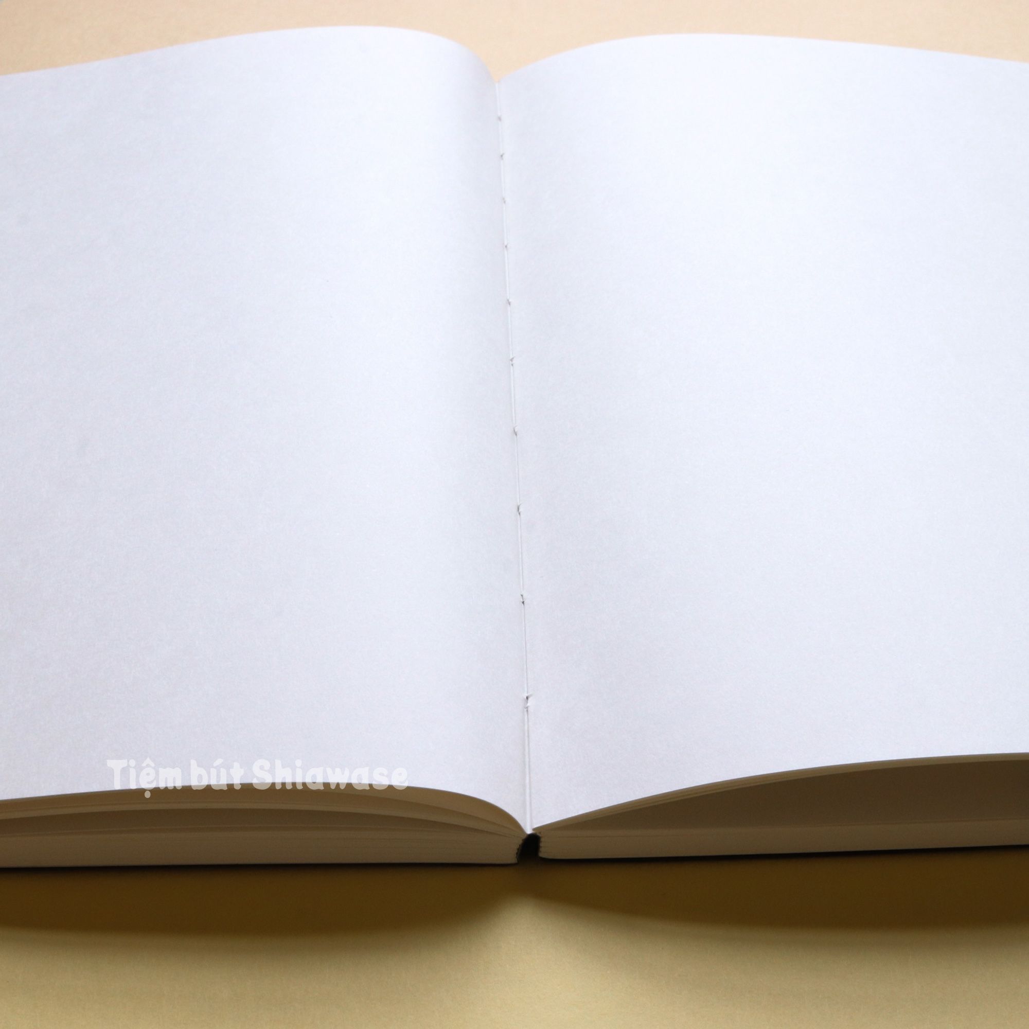 Sổ Apica Premium C.D. Notebook A5 Brown - Giấy Trắng - Trơn Không Kẻ