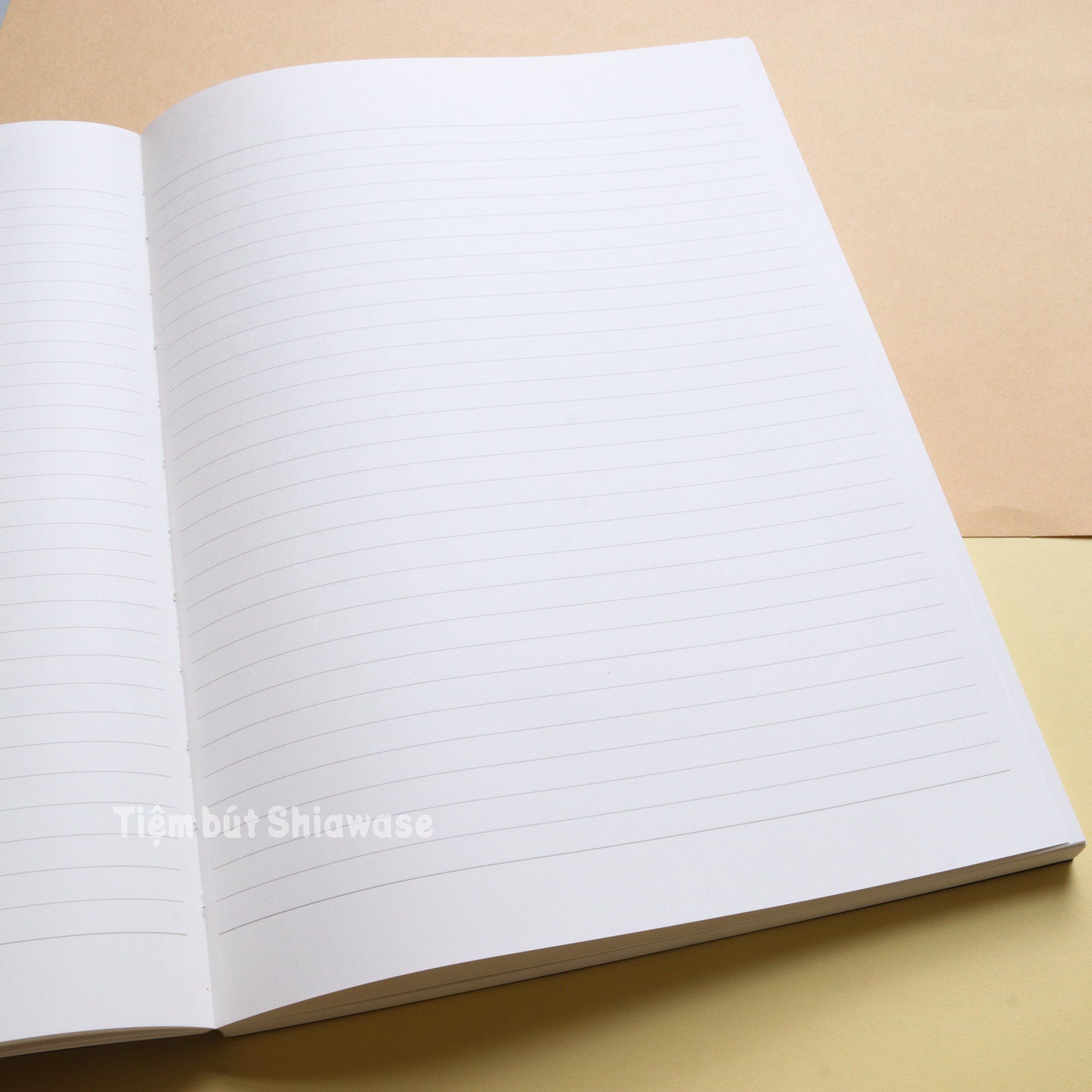 Sổ Apica Premium C.D. Notebook B5 Blue - Giấy Trắng - Kẻ Ngang