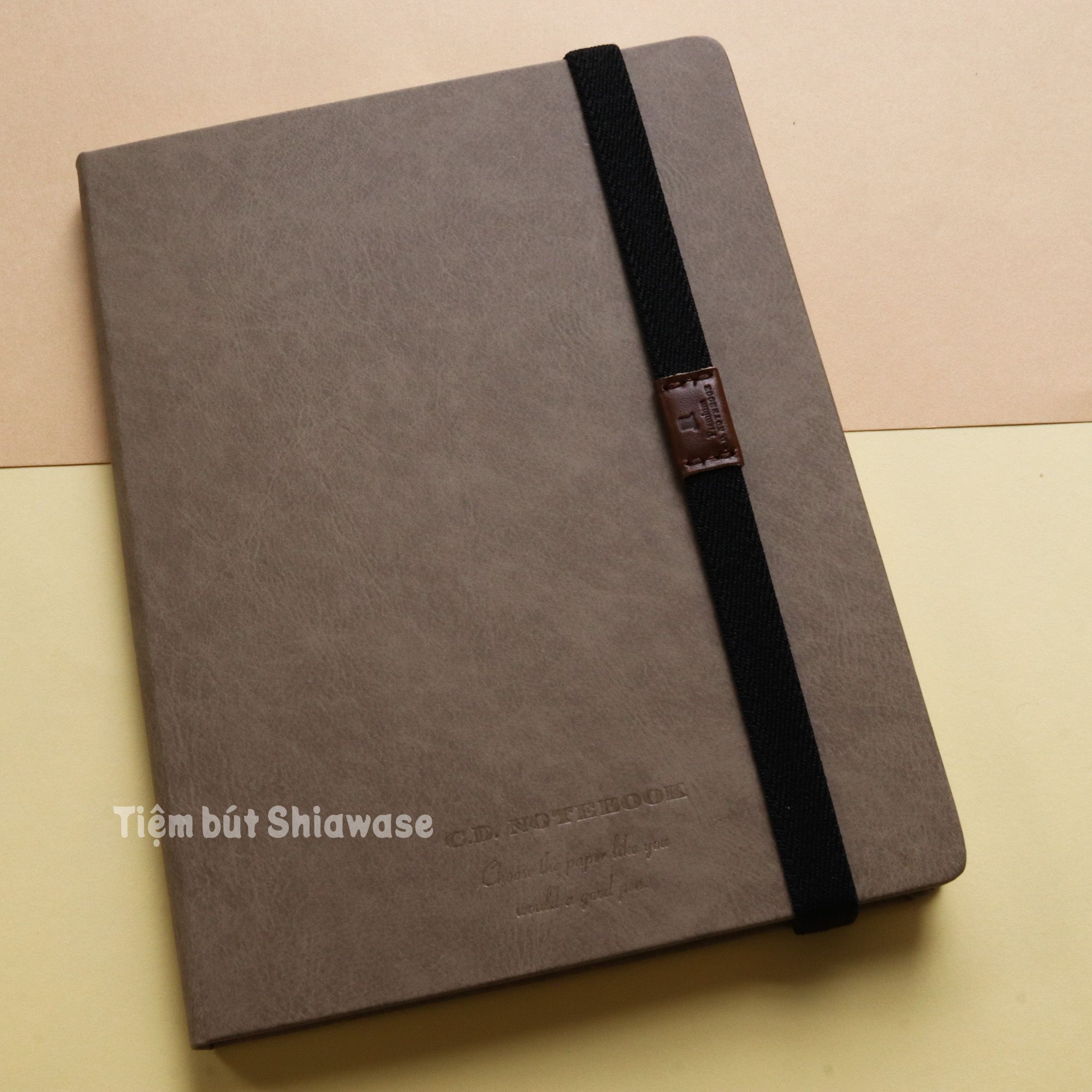 Sổ Apica Premium C.D. Notebook A5 Bìa Da - Brown - Giấy Trắng - Trơn Không Kẻ