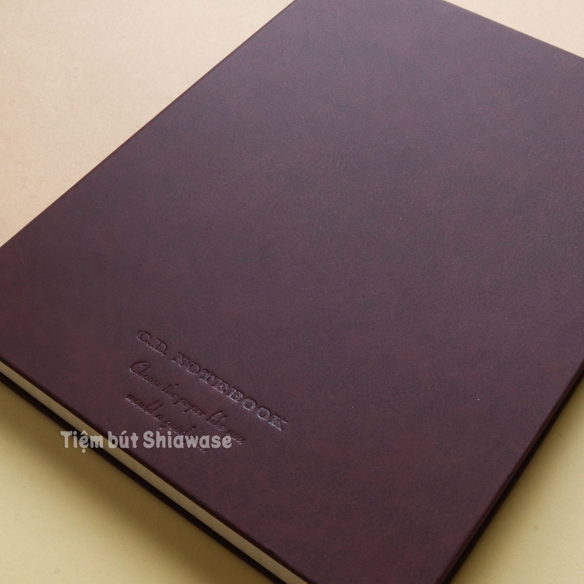 Sổ Apica Premium C.D. Notebook A5 Bìa Da - Red - Giấy Trắng - Kẻ Ô Vuông