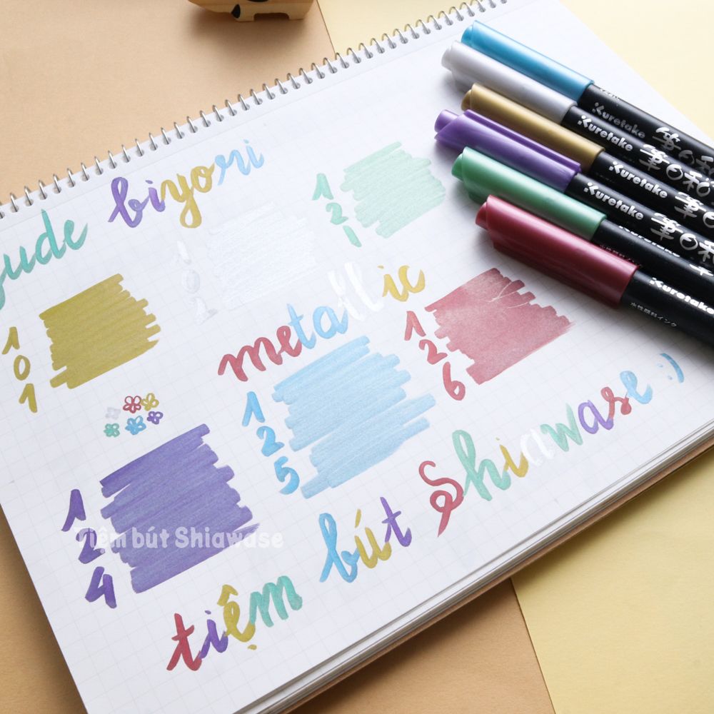 Set 6 Cây Bút Màu Calligraphy Nhũ Metallic Kuretake Zig Fudebiyori Metallic Brush Pen