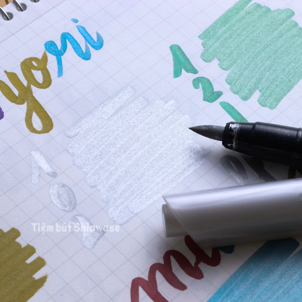 Bút Màu Calligraphy Nhũ Metallic Kuretake Zig Fudebiyori Metallic Brush Pen - 6 Màu