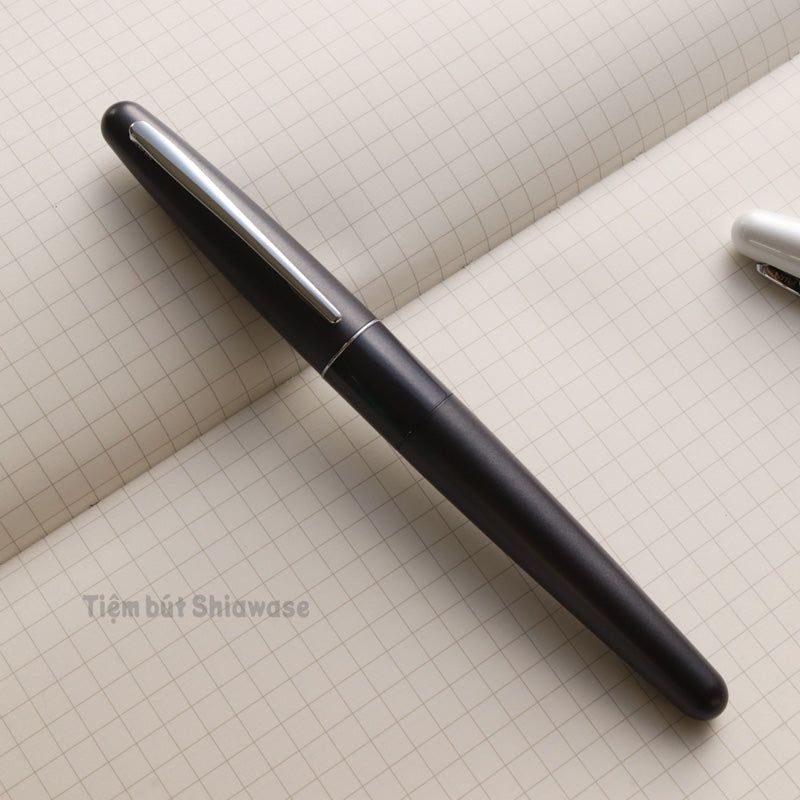 Bút Máy Pilot Cocoon - Metallic Gray - Xám