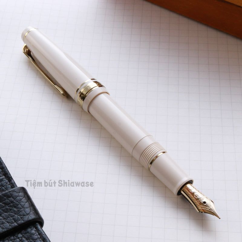 Bút Máy Sailor Professional Gear Slim Mini Morocco 14K - Beni White