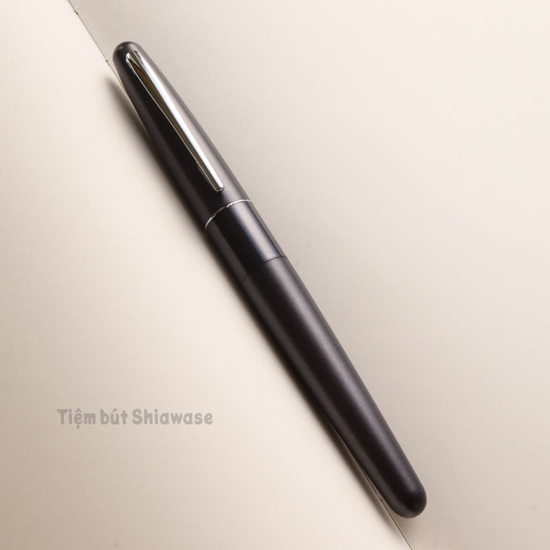 Bút Máy Pilot Cocoon - Metallic Gray - Xám