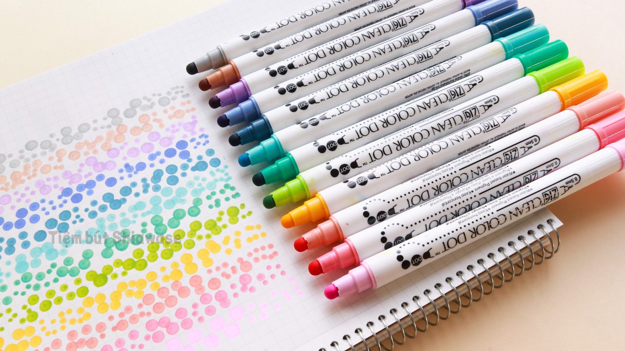Bút Màu Nước Kuretake Zig Clean Color Dot 2 Đầu - Set 12 Màu