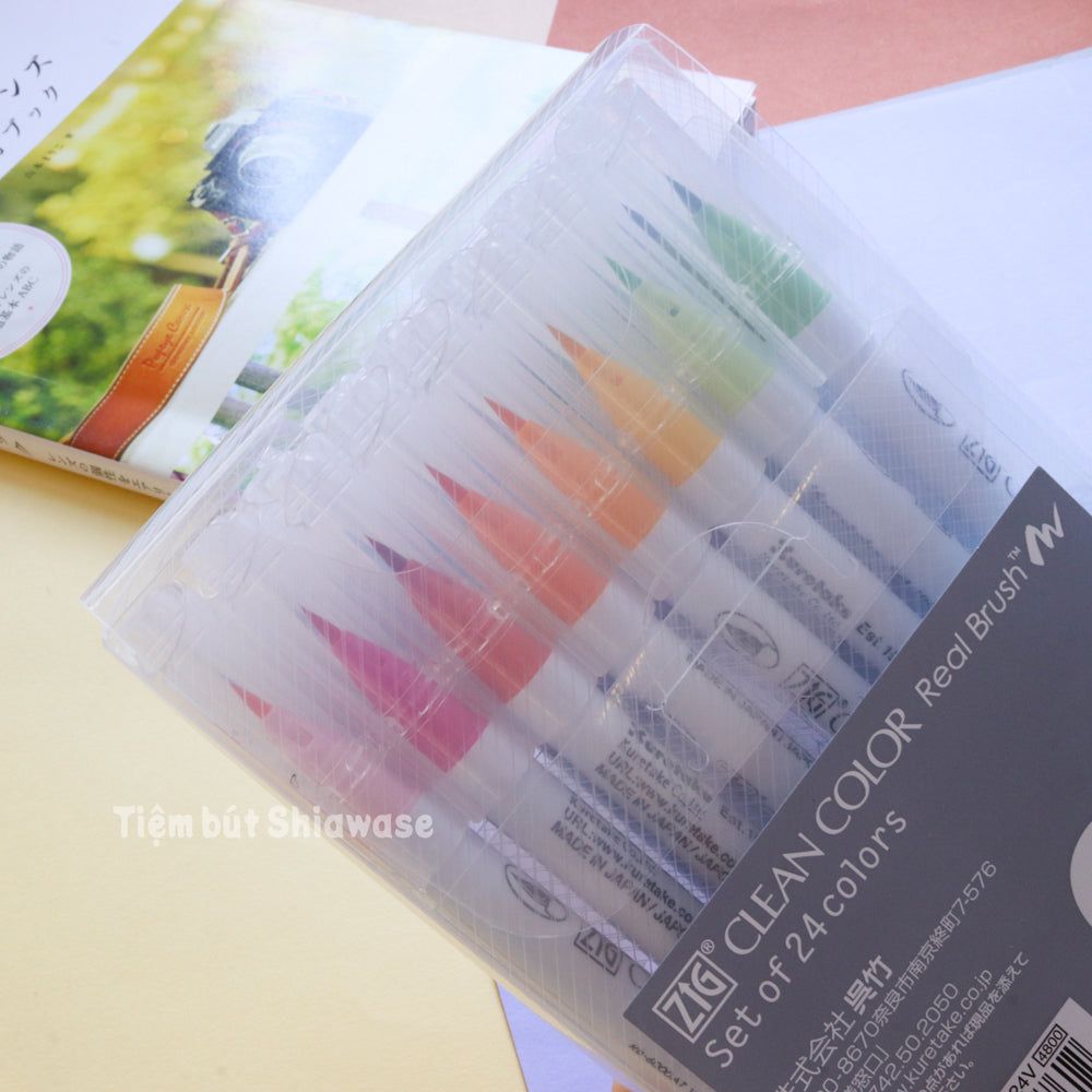 Bút Màu Nước Kuretake Zig Clean Color Real Brush - Set 24 Màu