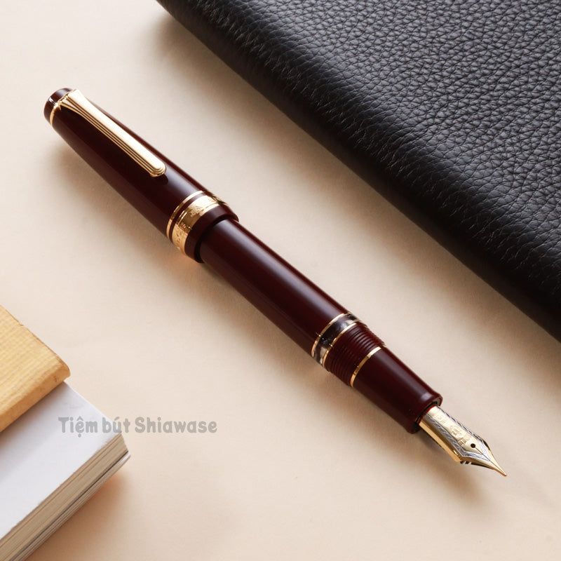 Bút Máy Sailor Professional Gear Realo 21K - Maroon - Đỏ Đậm