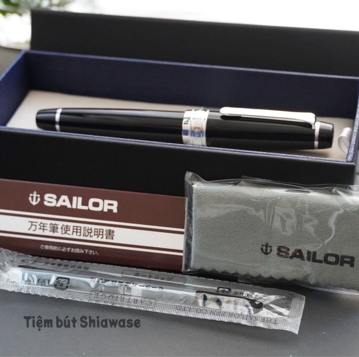 Bút Máy Sailor King of Pens Professional Gear Silver 21K - Black - Đen